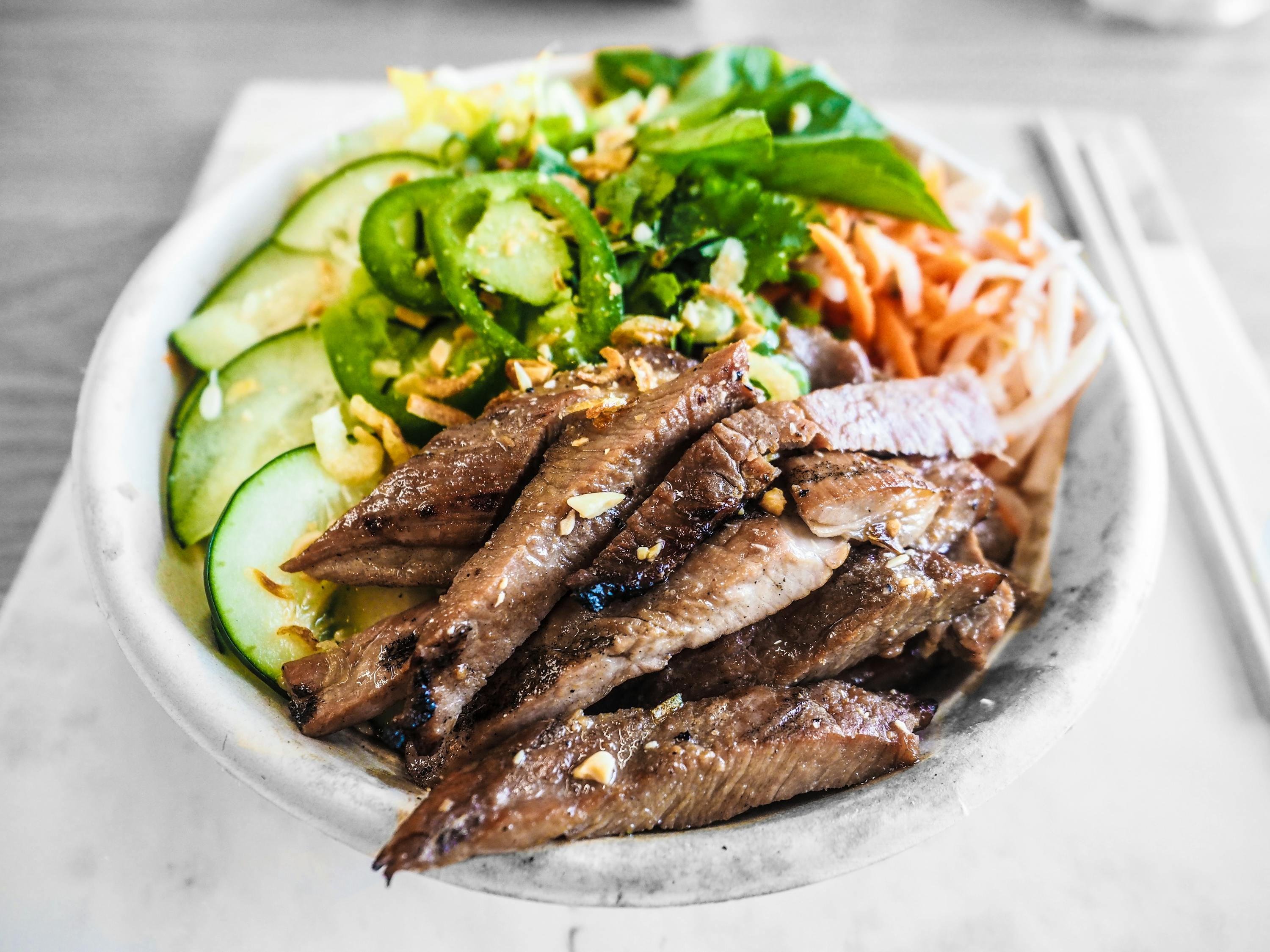 探索美食世界的奥秘，捕获美食视频的艺术与技巧